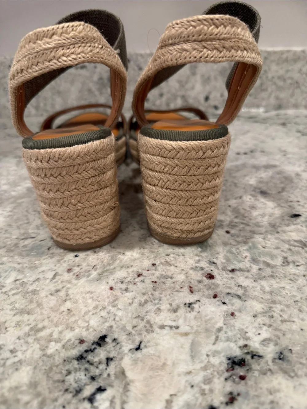 MIA slip espadrille